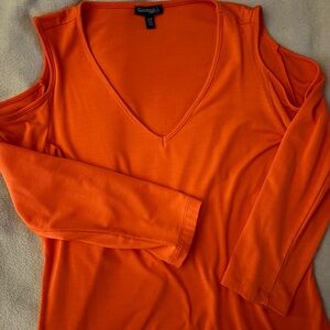 Conrad C Collection Shoulders out, long, sleeved, blousy blouse, V-neck